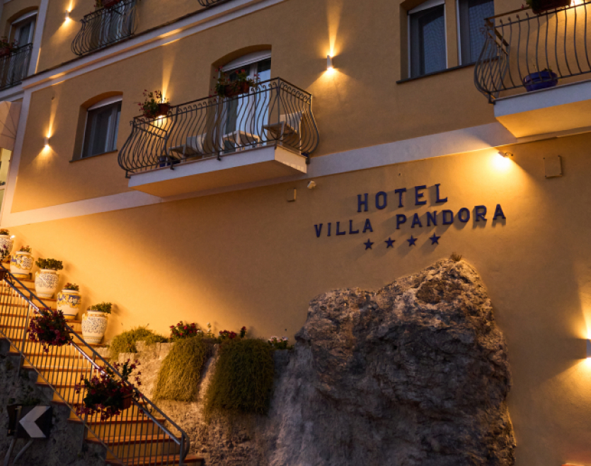 OPUS_Pandora_Gallery_01