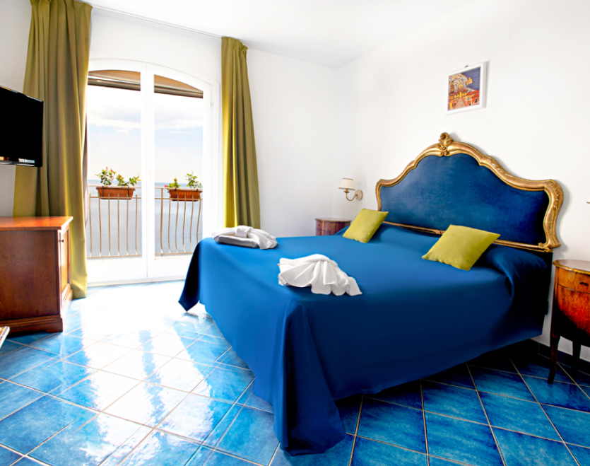 OPUS_Pandora_Gallery_08